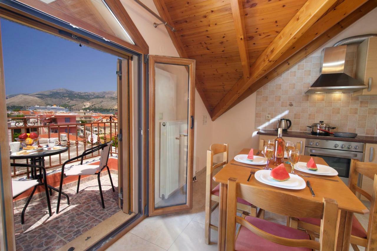 Poseidon Sea View Apartment Argostoli  Esterno foto